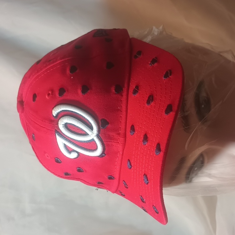 MLB. Washington Nationals youth baseball cap. New Era 9 Twenty adjustable strap